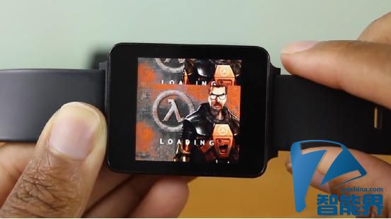 太牛了！Android Wear手表也能玩《半條命》