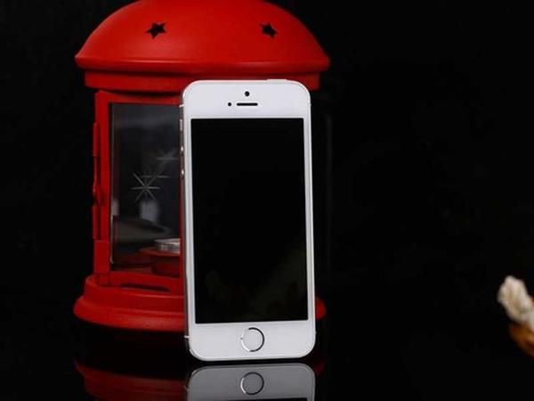 蘋(píng)果自貶身價(jià)推廉價(jià)iPhone，對(duì)國(guó)產(chǎn)機(jī)影響幾何？