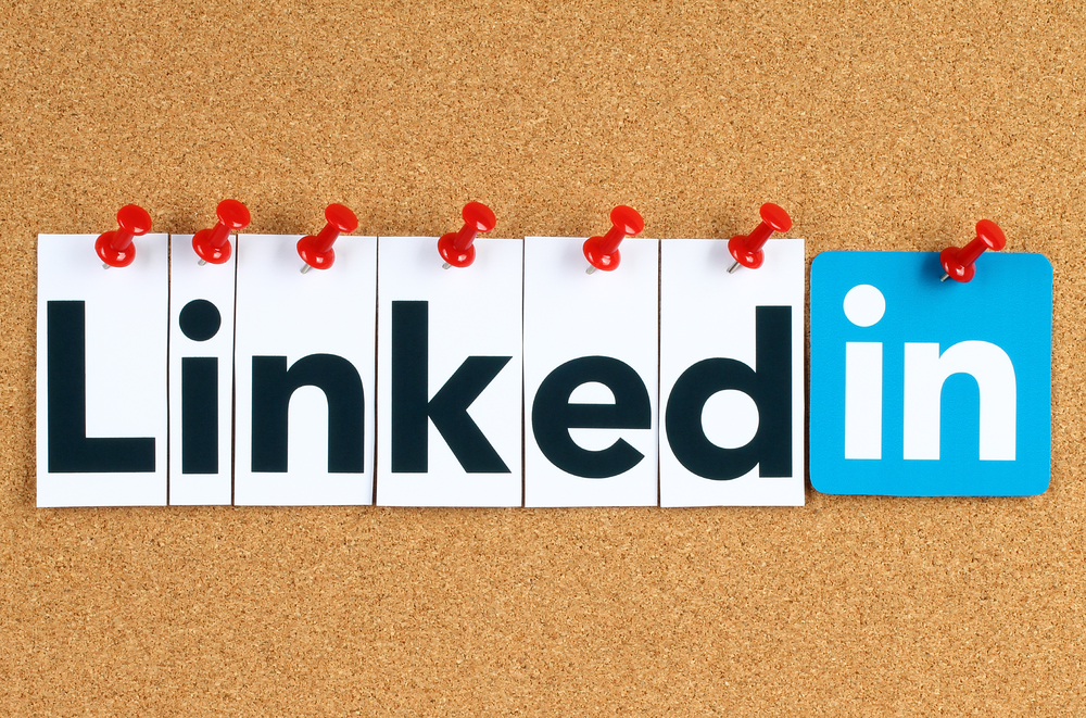 LinkedIn被收割，Twitter特斯拉們估計也快了