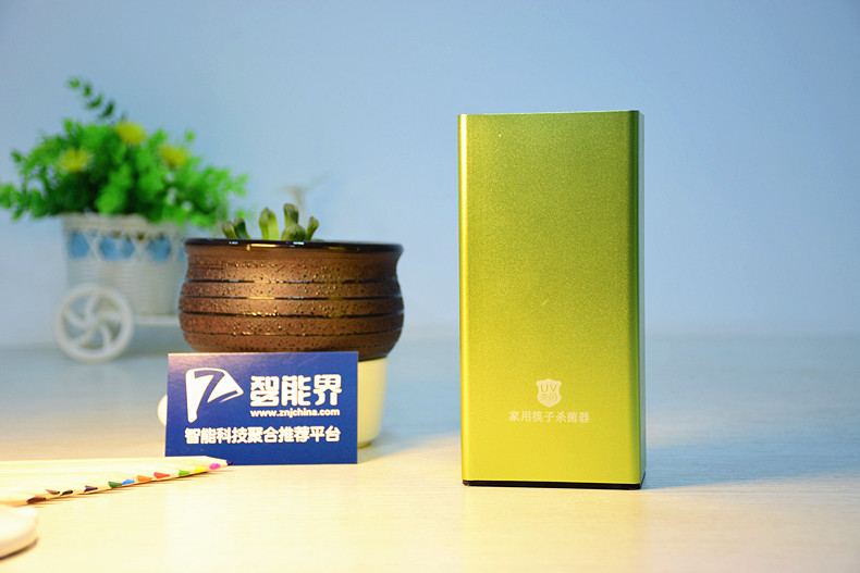 家用消毒筷子筒據(jù)說(shuō)很多人都在用，然而是否值得購(gòu)買呢？