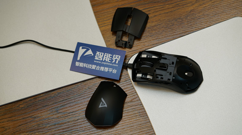 實(shí)拍拆解鈦度守望者TSG550鼠標(biāo)，可更換式設(shè)計(jì)靈活耐用舒適