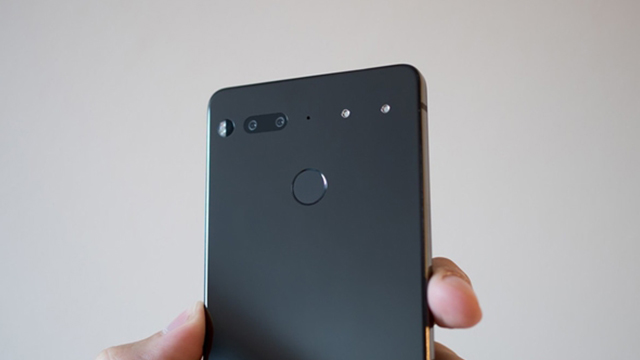 HTC將出新機(jī)預(yù)計(jì)為U11 Plus，Essential永久性大幅降價(jià)
