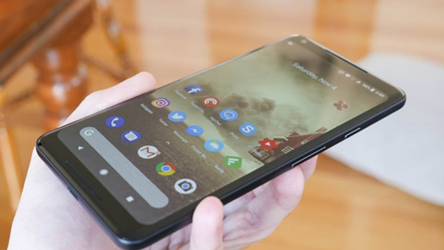 Pixel 2 XL又爆出新問題，外網(wǎng)曝光一加5T開箱照