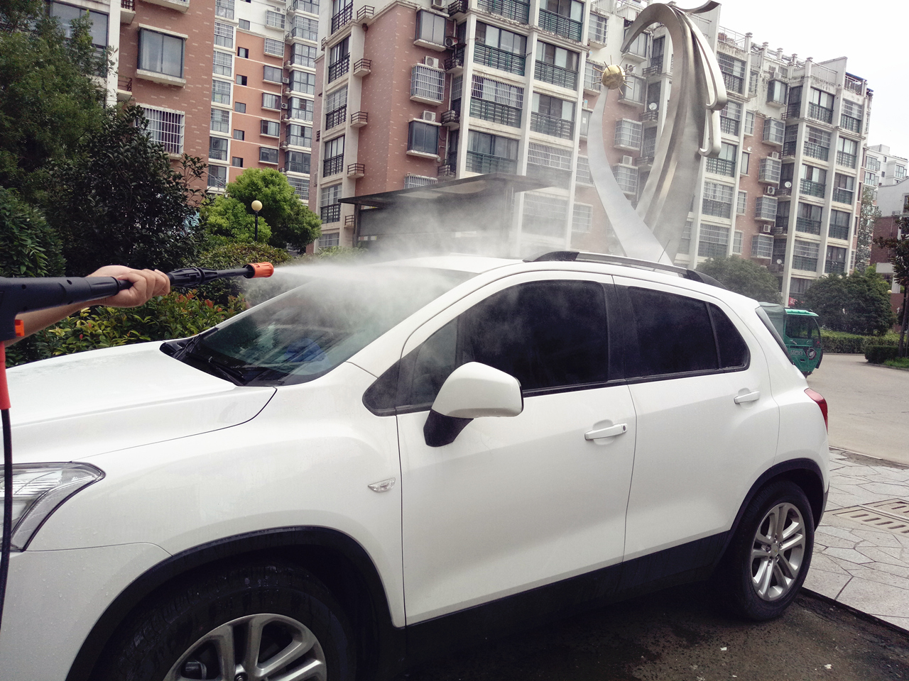 5毛錢搞定洗車難 億力高壓洗車機(jī)使用經(jīng)驗分享