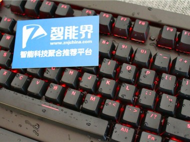 打游戲的你，需要一款炫酷雷柏V780機(jī)械鍵盤