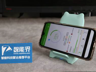NILLKIN耐爾金小咪無線充電支架，讓無線充電更優(yōu)雅