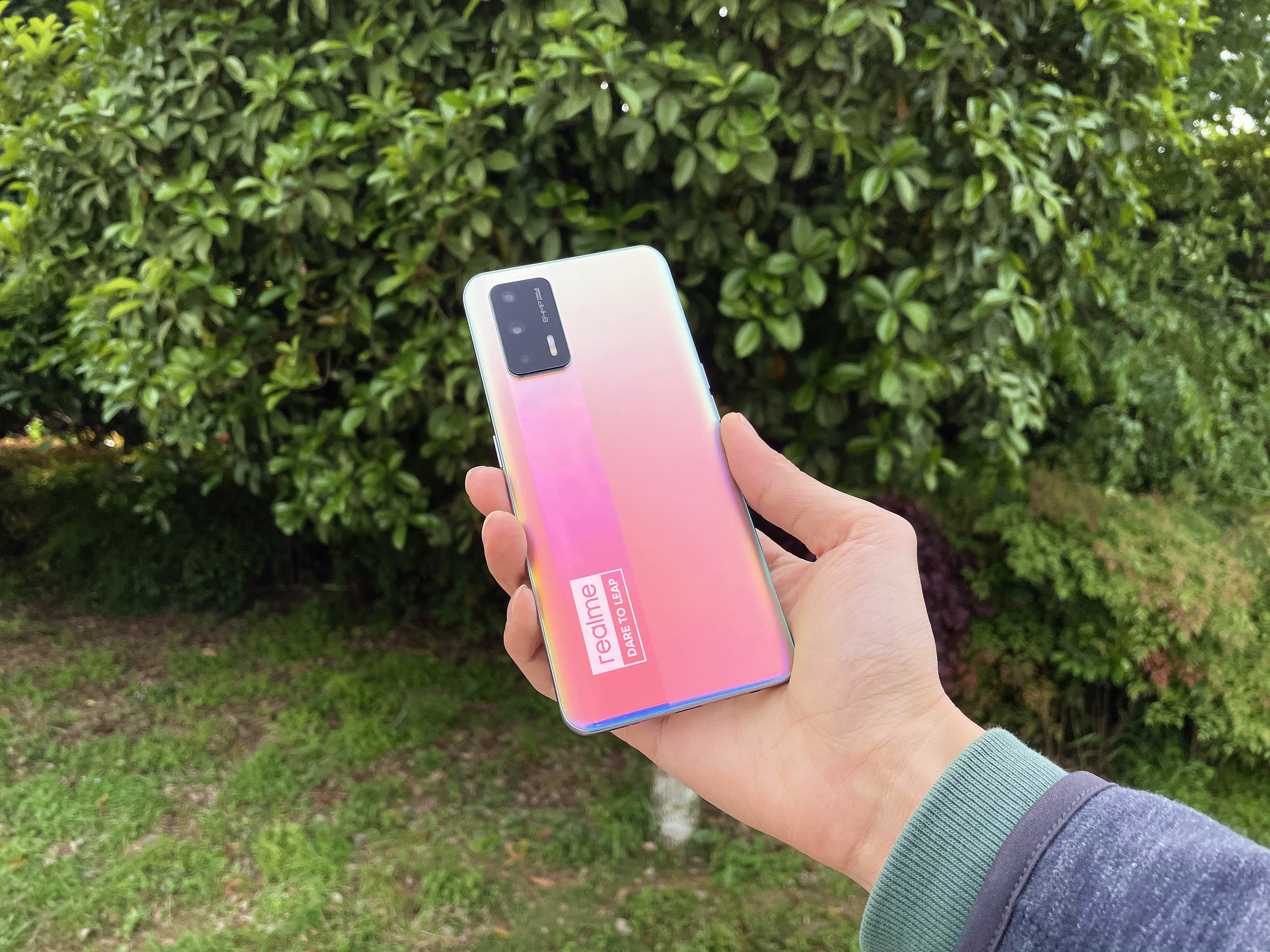 彼有焊門員，此有射門員——realme 真我 GT Neo 5G手機全體驗
