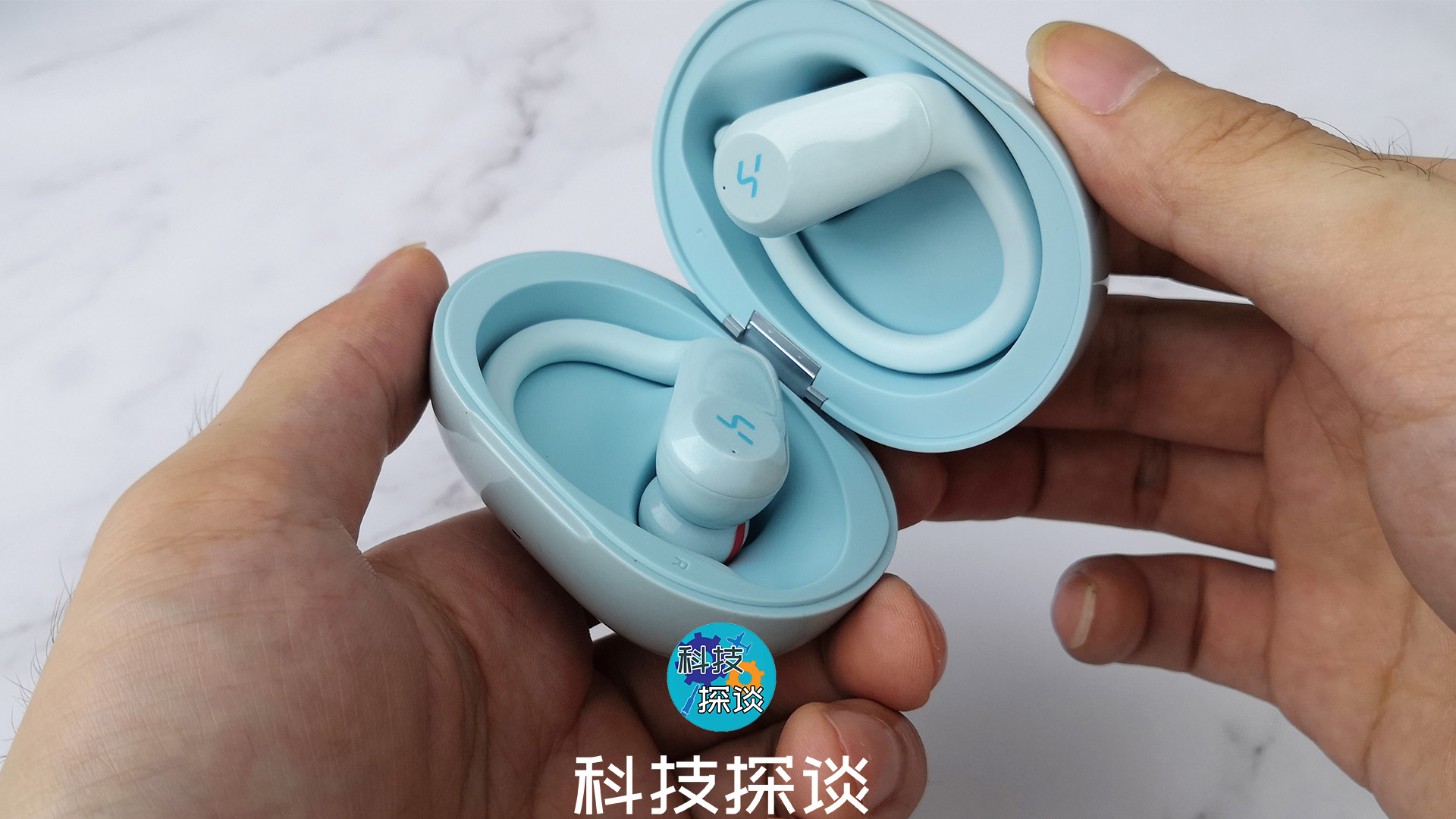 愛生活愛運(yùn)動(dòng)，超高顏值的哈氪覺醒無線藍(lán)牙耳機(jī)，真的狂甩不掉