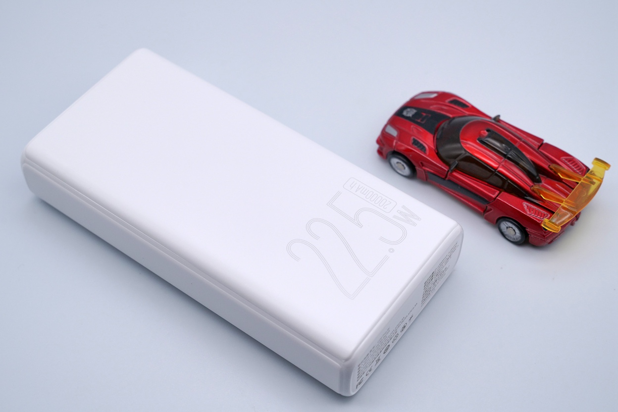 臺電C20 Pro移動電源：69元的雙向快充移動電源靠譜嗎？