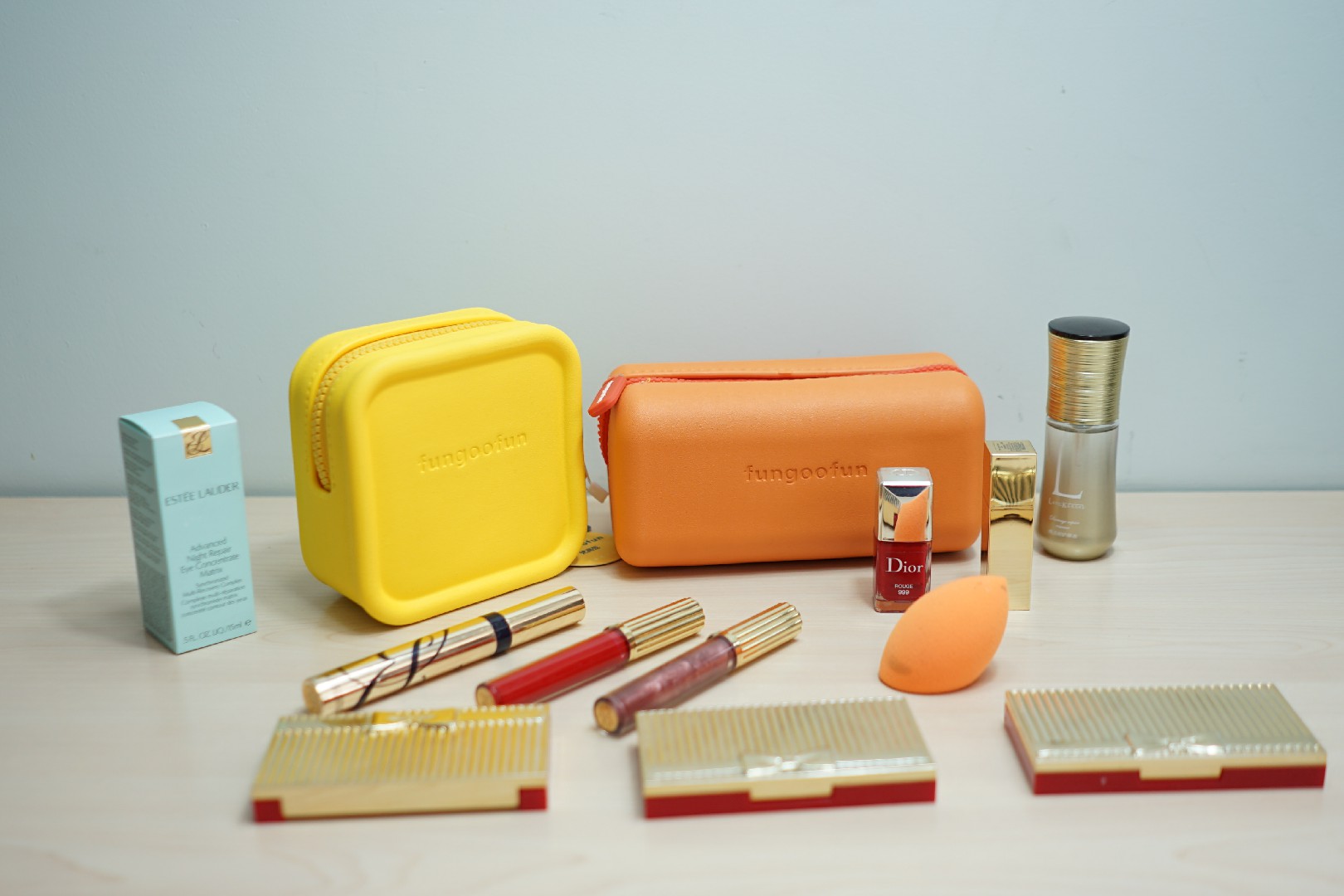 梵高范小金磚化妝包、方糖口紅包：顏值天花板