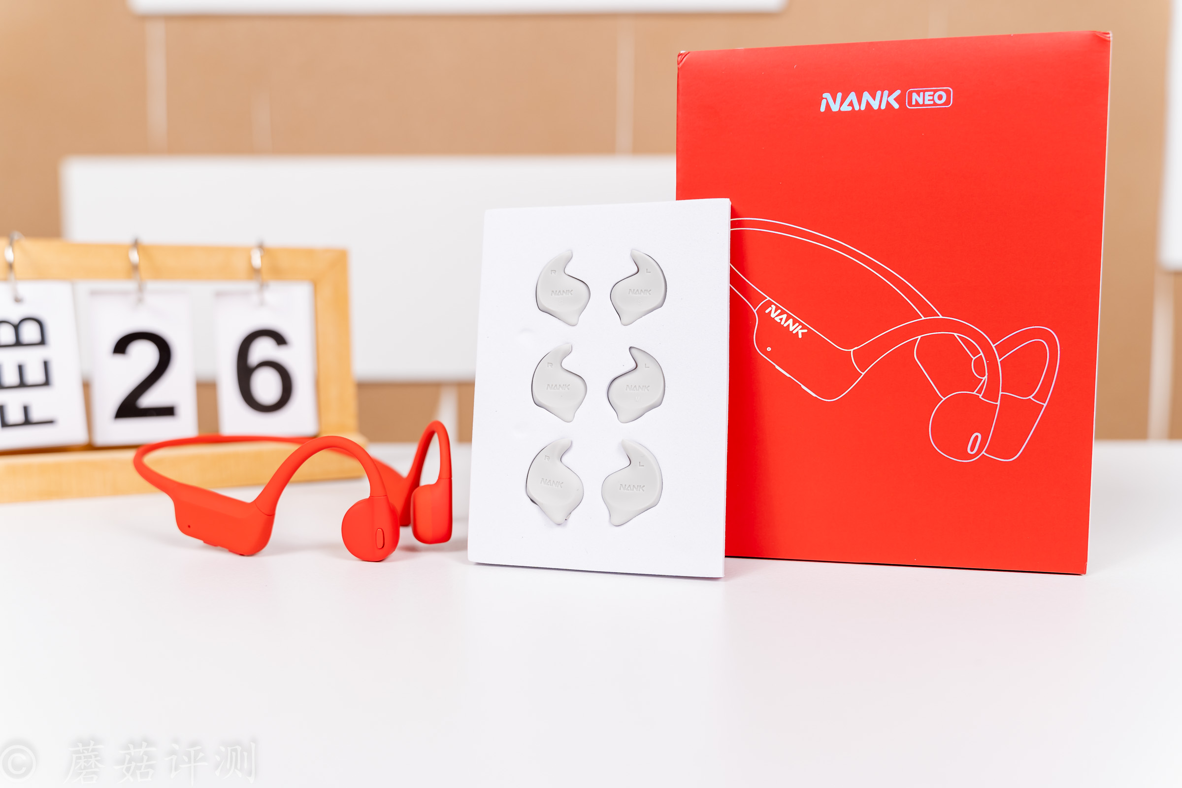 19_20230508_南卡（NANK）骨傳導耳機開放式藍牙耳機專業(yè)跑步不入耳健身無線充電運動超長續(xù)航NANK_NEO_朱砂紅.jpg