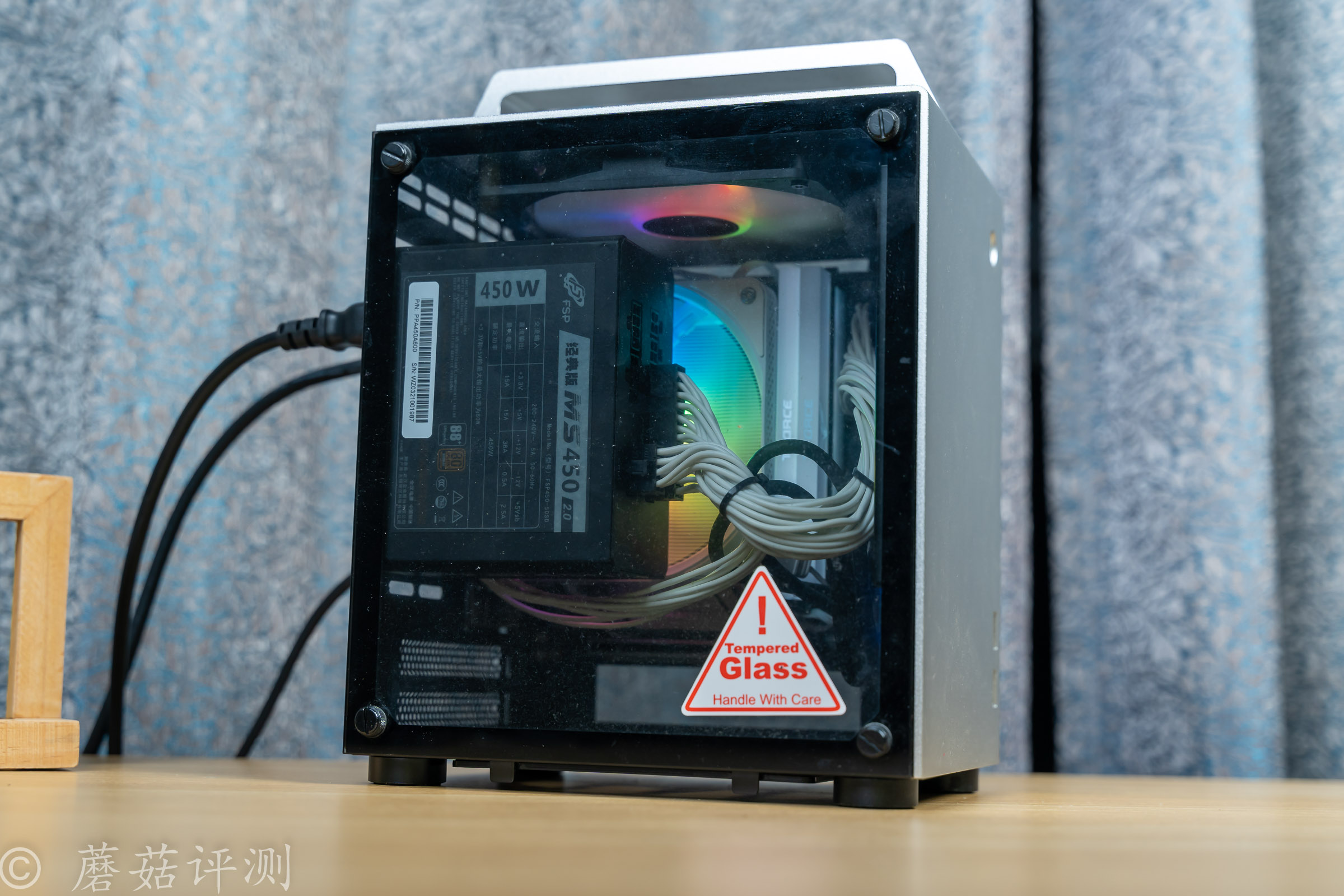 低成本小小的升級(jí)一下核心，又能愉快的玩耍了，小主機(jī)AMD 3400G升級(jí)5700G